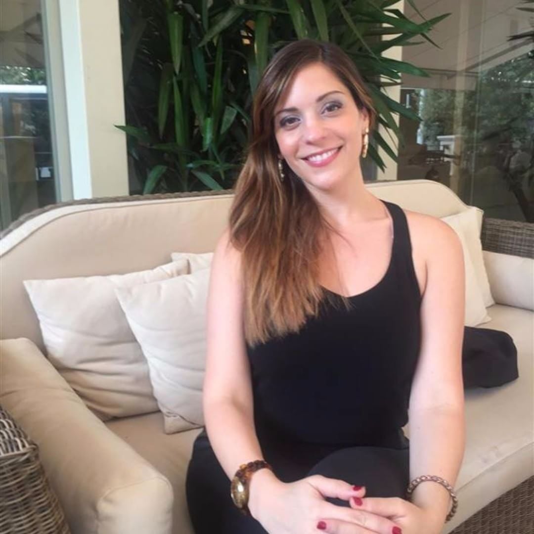 Single - https://t.ly/Dating_Mature_Women Find confident, attractive ...