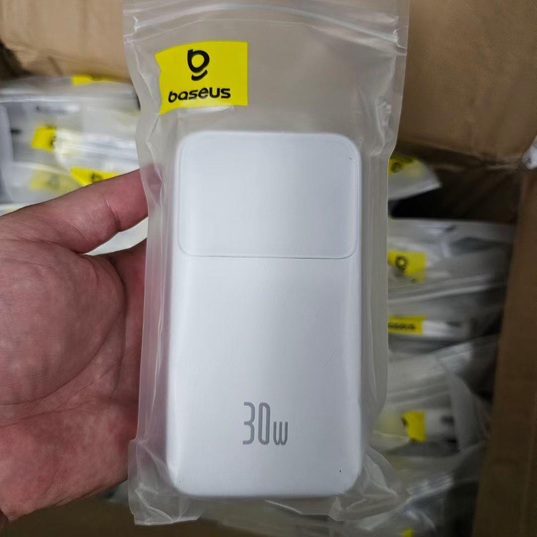 romass power bank wholesale good price Available 137 2087 8445 | Sewa ...