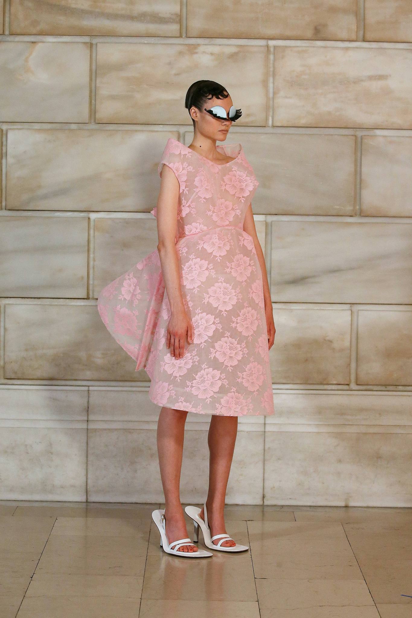 Marc Jacobs descends into the Valley of the Dolls for fall 2024