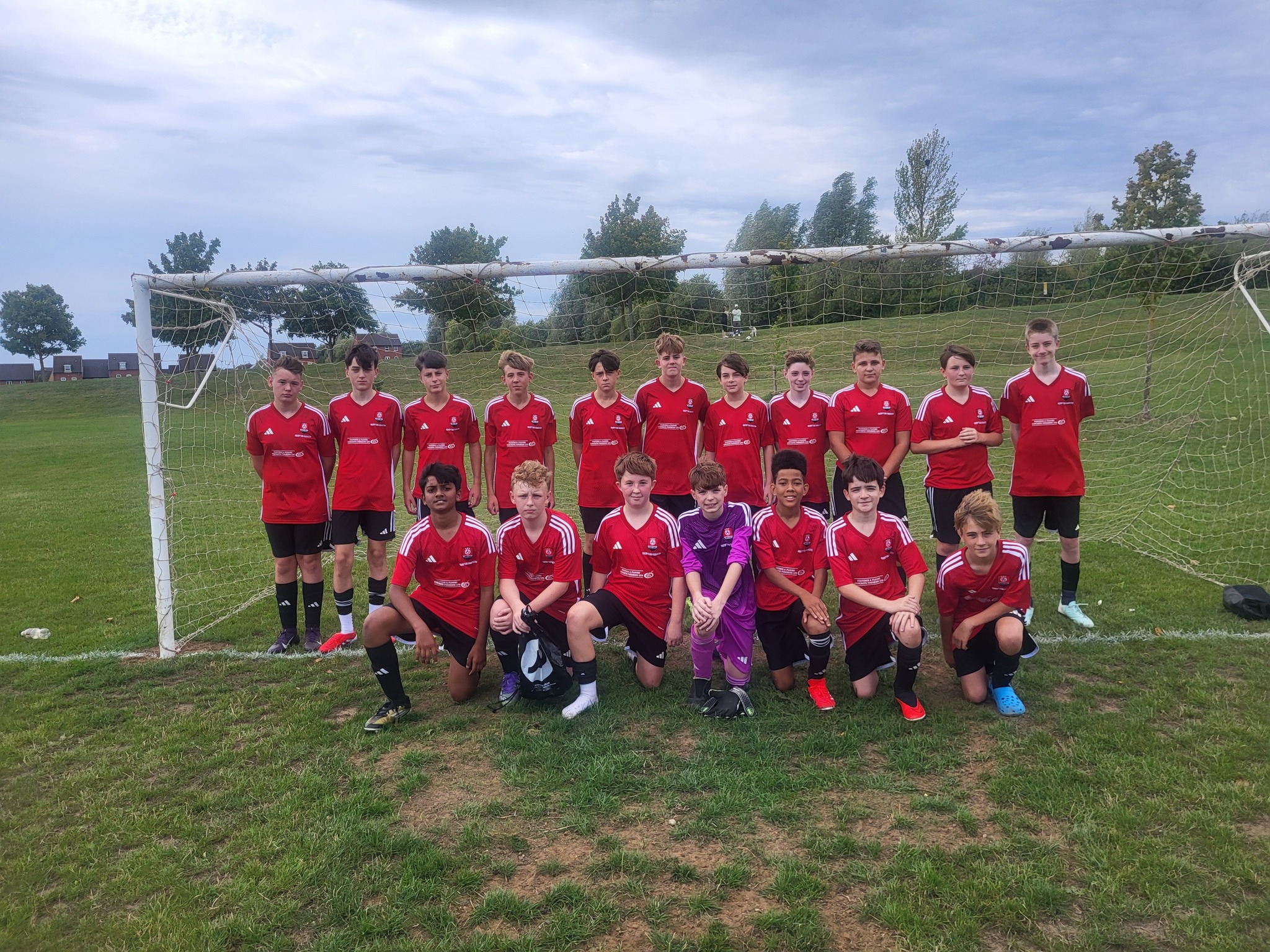 Hampton Rangers Football Club | Peterborough