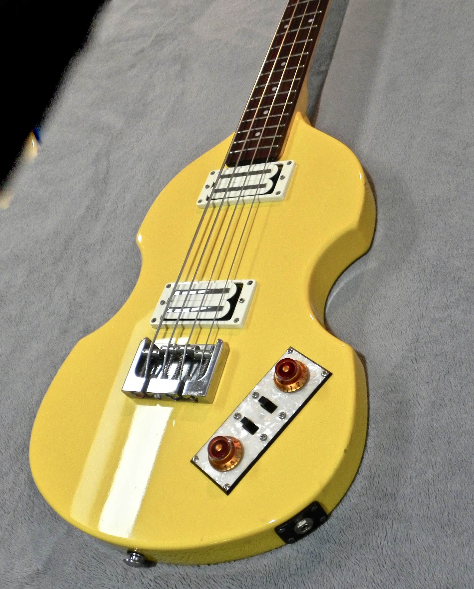 Ca. 1969 Greco VB-360 violin bass! This one thumps like it should