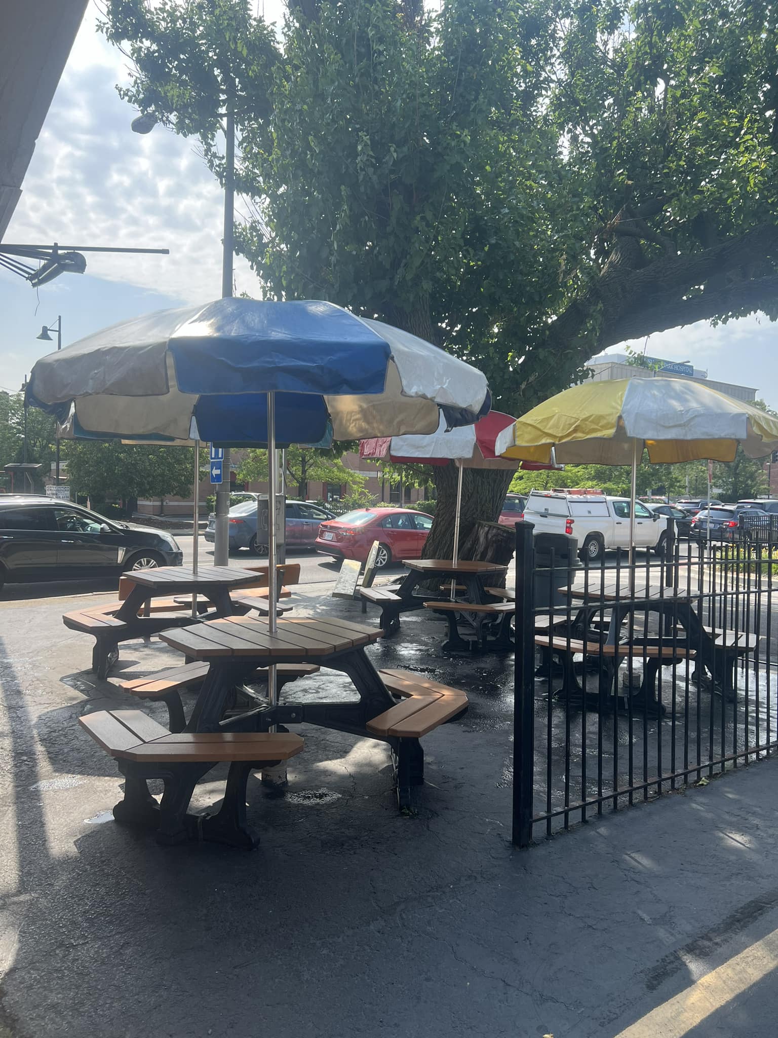 food city patio umbrella 10 FT Umbrella, 3 Tier Outdoor Table with 8 Sturdy Glass Fiber Ribs and Push Button Tilt, Outdoor Patio Umbrellas for Market Pool Garden Backyard, 1.5" Pole, Champagne ( Find your place in the sun PURPLE LEAF Patio Market Umbrella