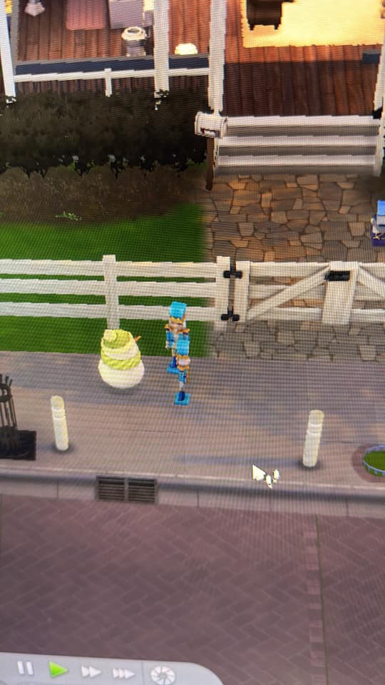 How to Remove Holiday Decorations Sims 4: Easy Steps Revealed
