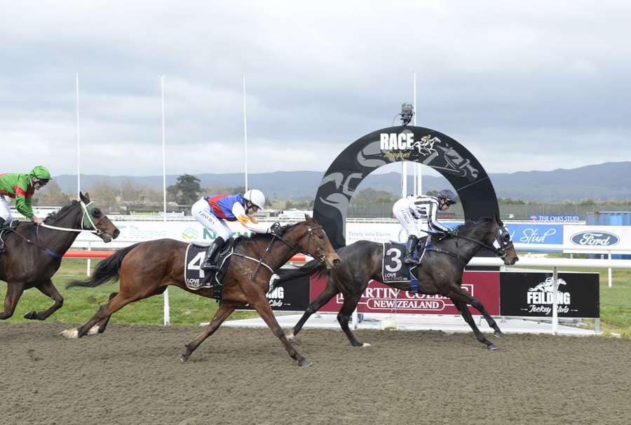 A stable treble for the team at... - Lisa Latta Racing