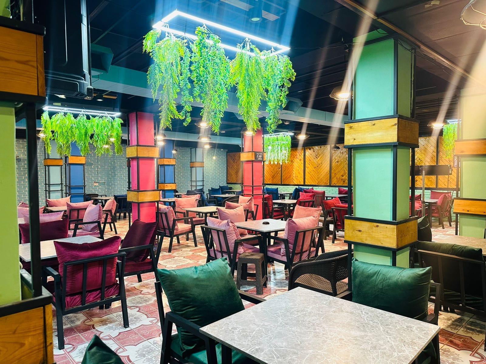 ‎Newton cafe - نيوتن كافيه‎... - Newton cafe - نيوتن كافيه