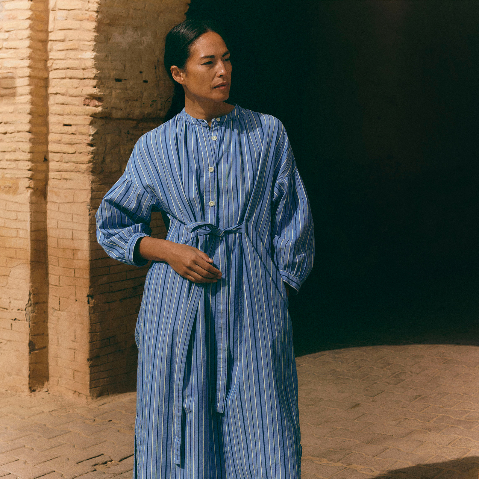 toast cotton twill shirt dress SODALITE BLUE · Stripe Poplin Gathered A raised stripe is woven into the of our dress for subtle texture. Gathering around the neck and a waist tie gives shape to Women's dresses Pink Bridesmaid Dresses - 2025week19 Back box pleat Color:HOT PINK