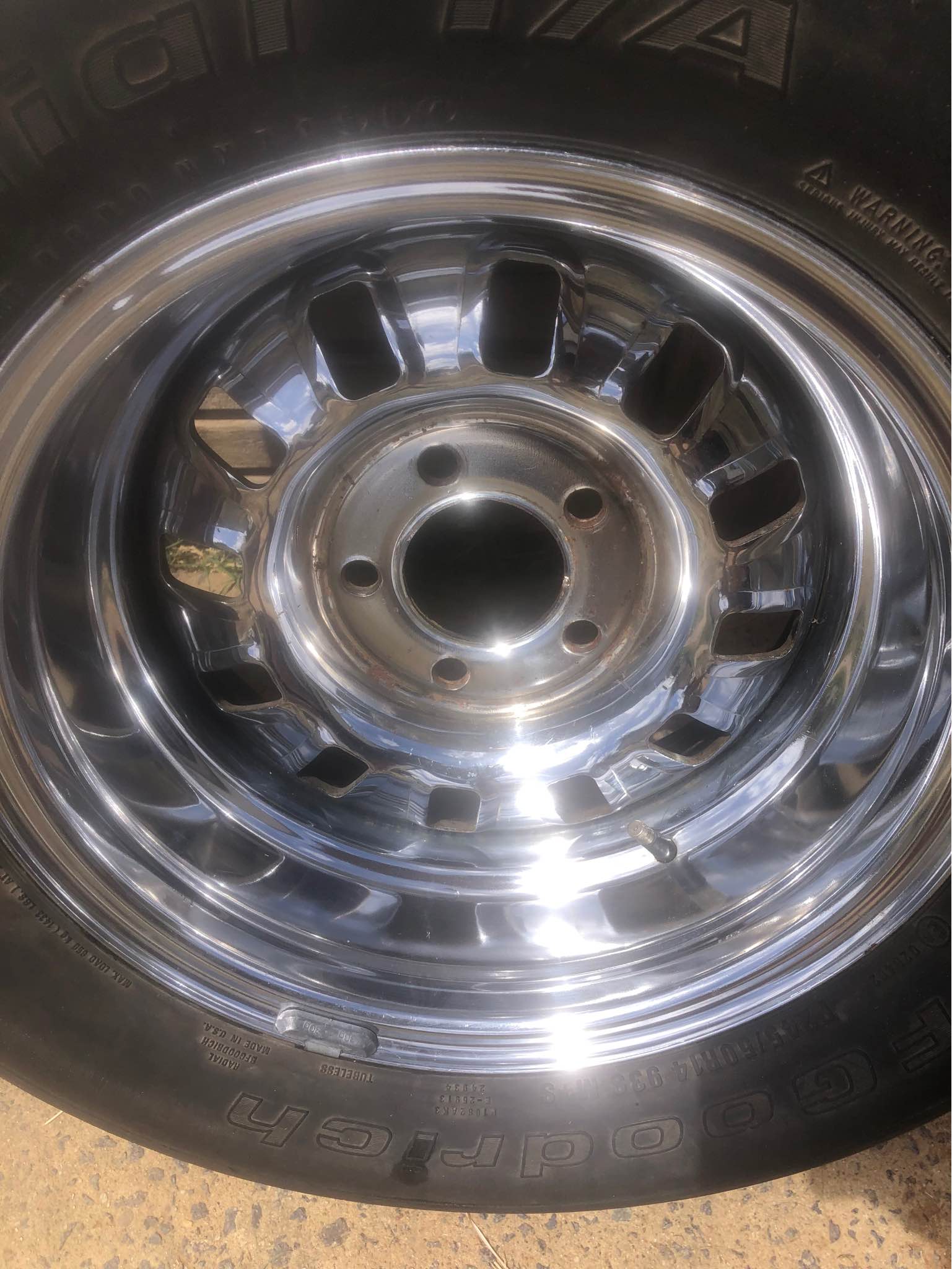 12 Slots dished mag wheels (Ford) - Car Wheels, Tires & Parts ...