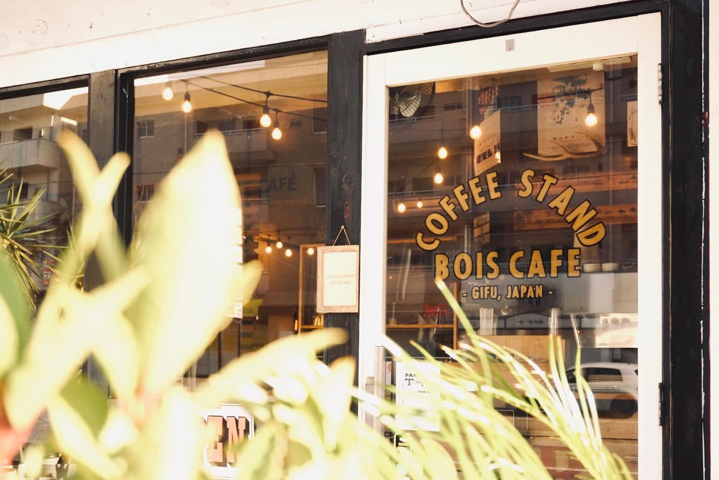 bois cafe ボワカフェ