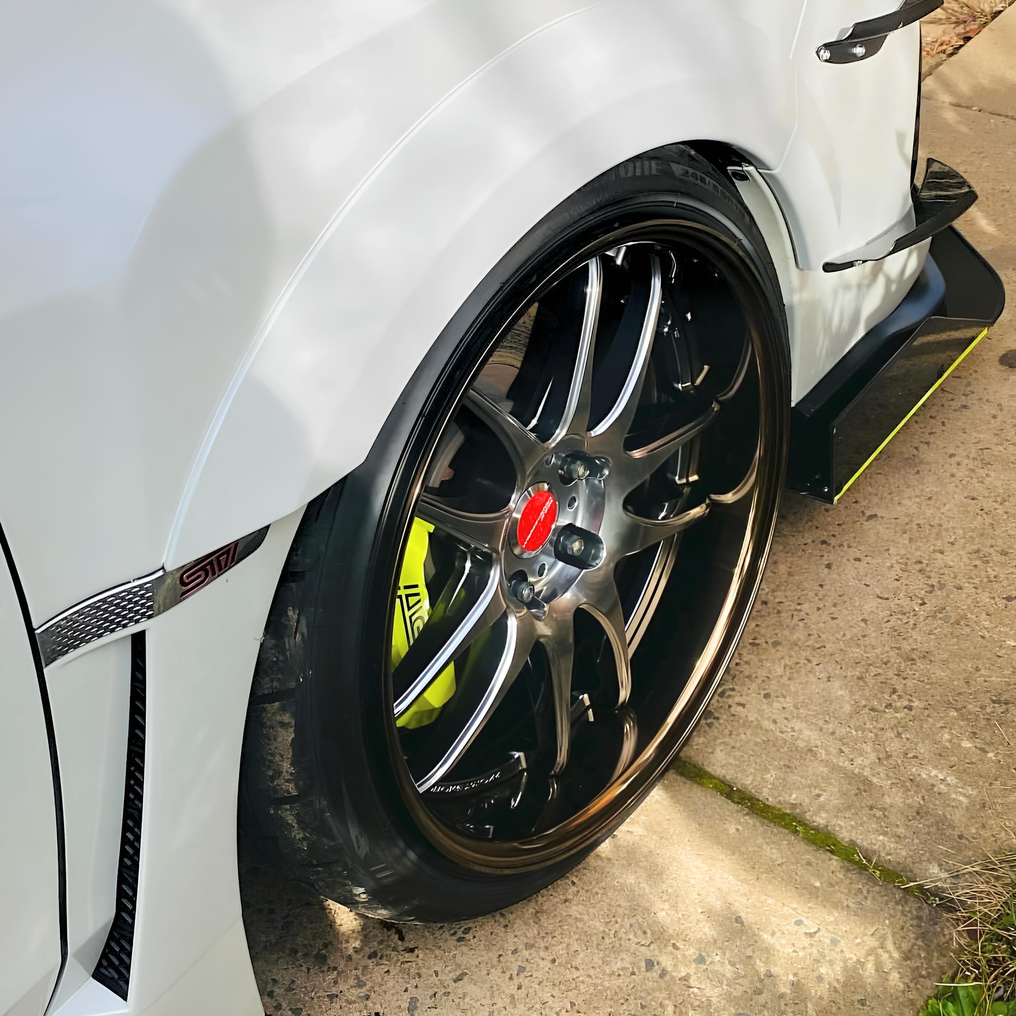 ?️ Subaru STI ? Work Emotion CR2P ? F: 5-114.3 19x10.5 +23 R 