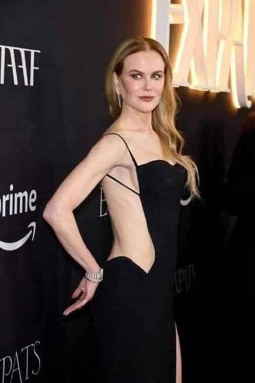 nicole richie backless dress Richie's was not great as well __with:acc1406_black Bachelorette Sequin Mini Dress Size:s