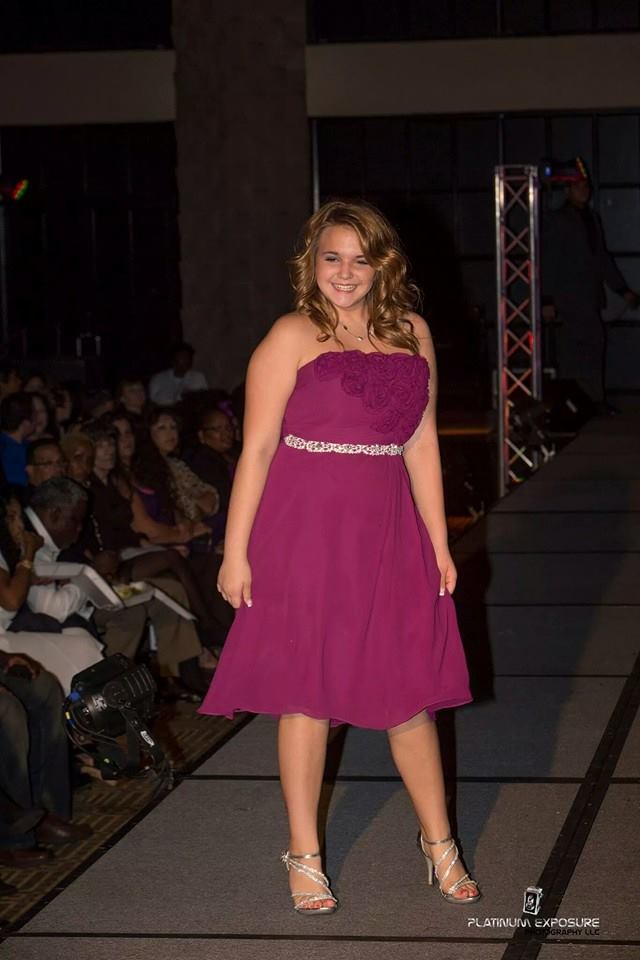BLAZING CURVES - Photos from Blazing Curves Fashion Show... | Facebook