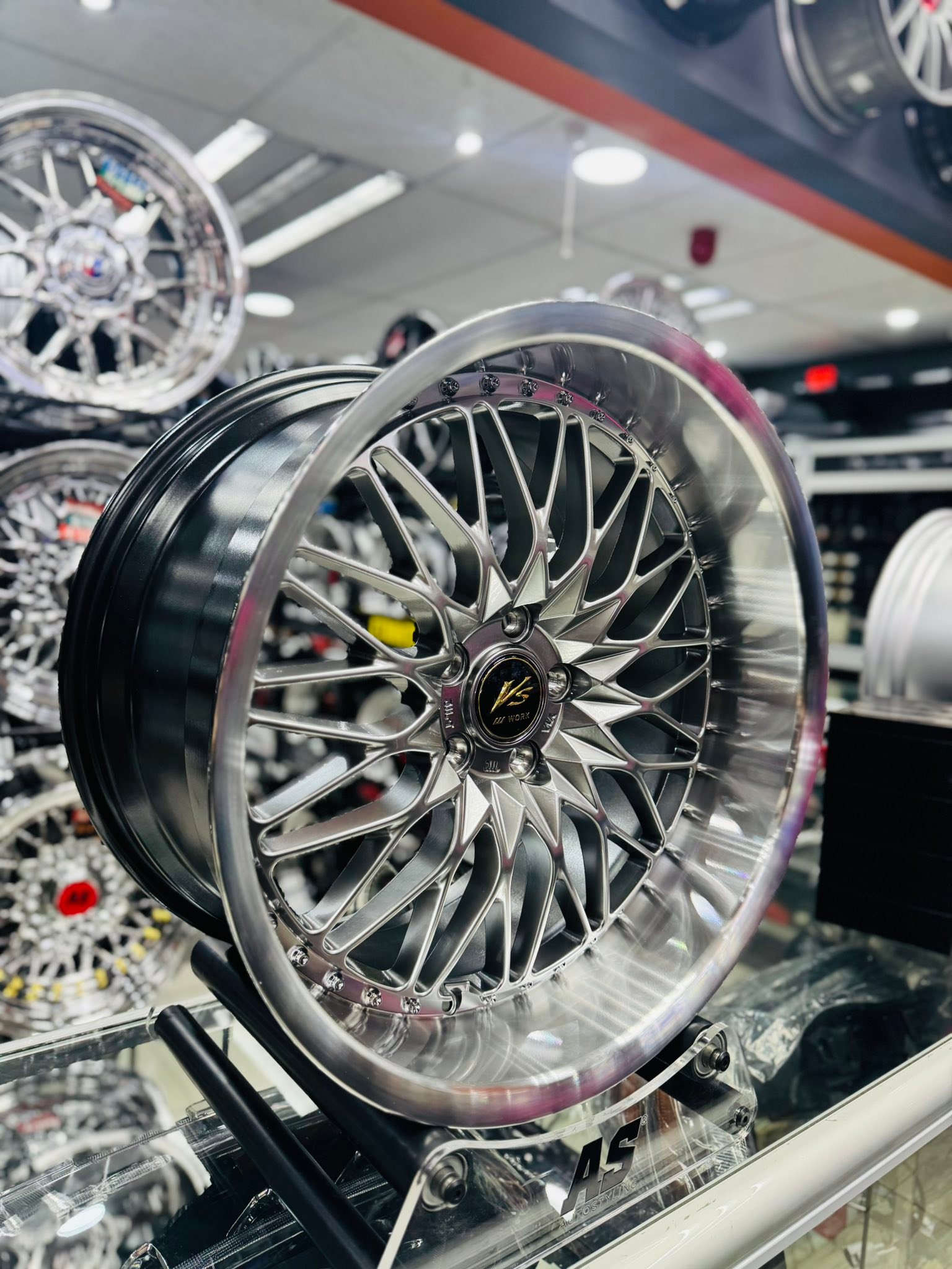 19” AS- VSXV 9.5j et22 10.5j et 25 5x112 CB: 66.6 HYPER SILVER 