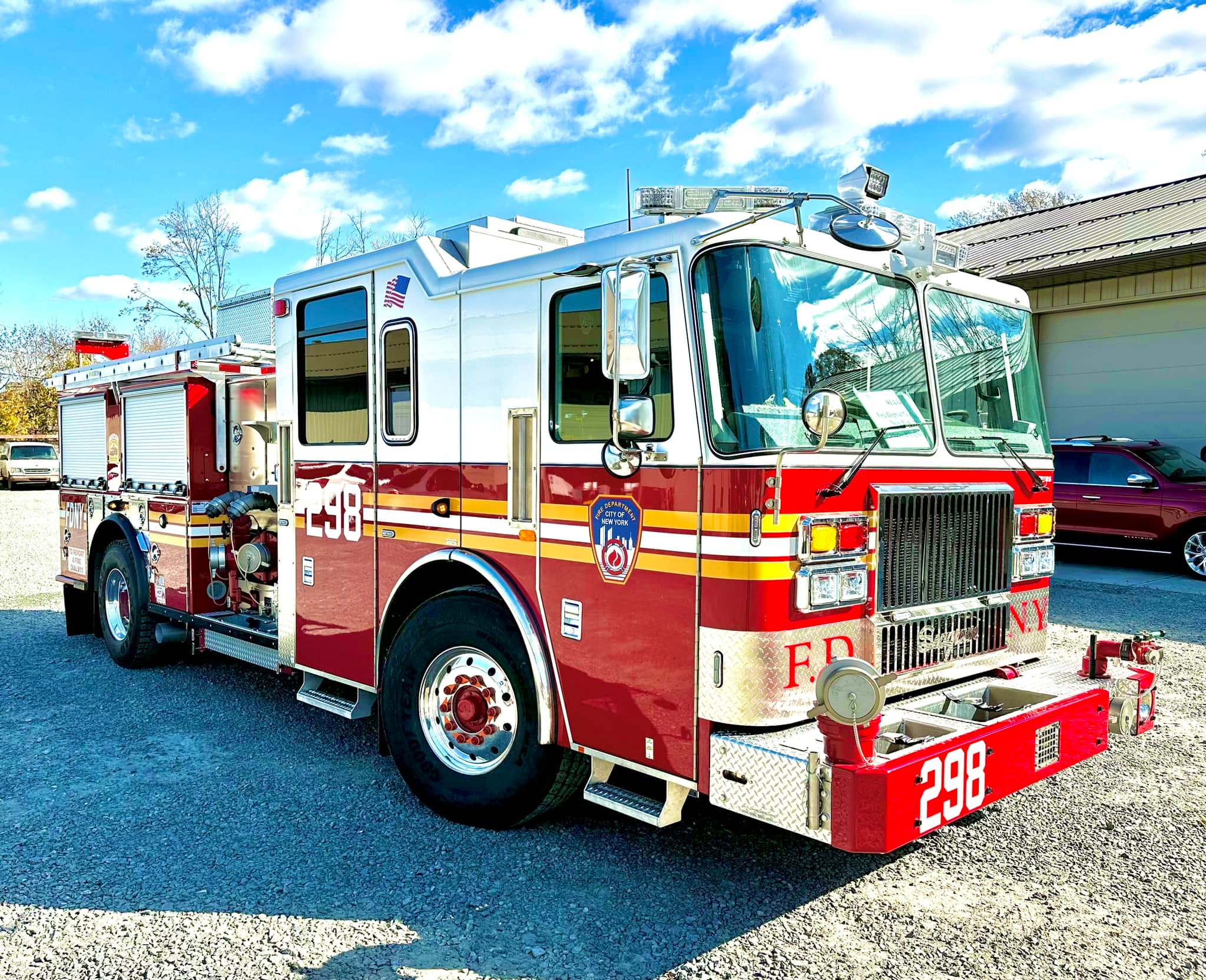 Firedesign LLC - (Nov 2023) FDNY ENGINE 298 / Jamaica,... | Facebook