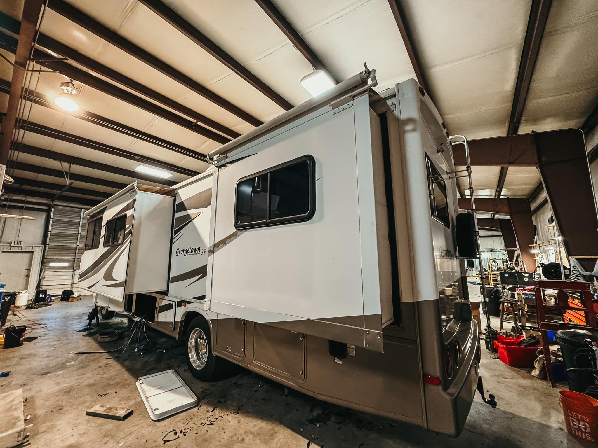 Today we are installing new... - Nomadic Camper & RV Repair
