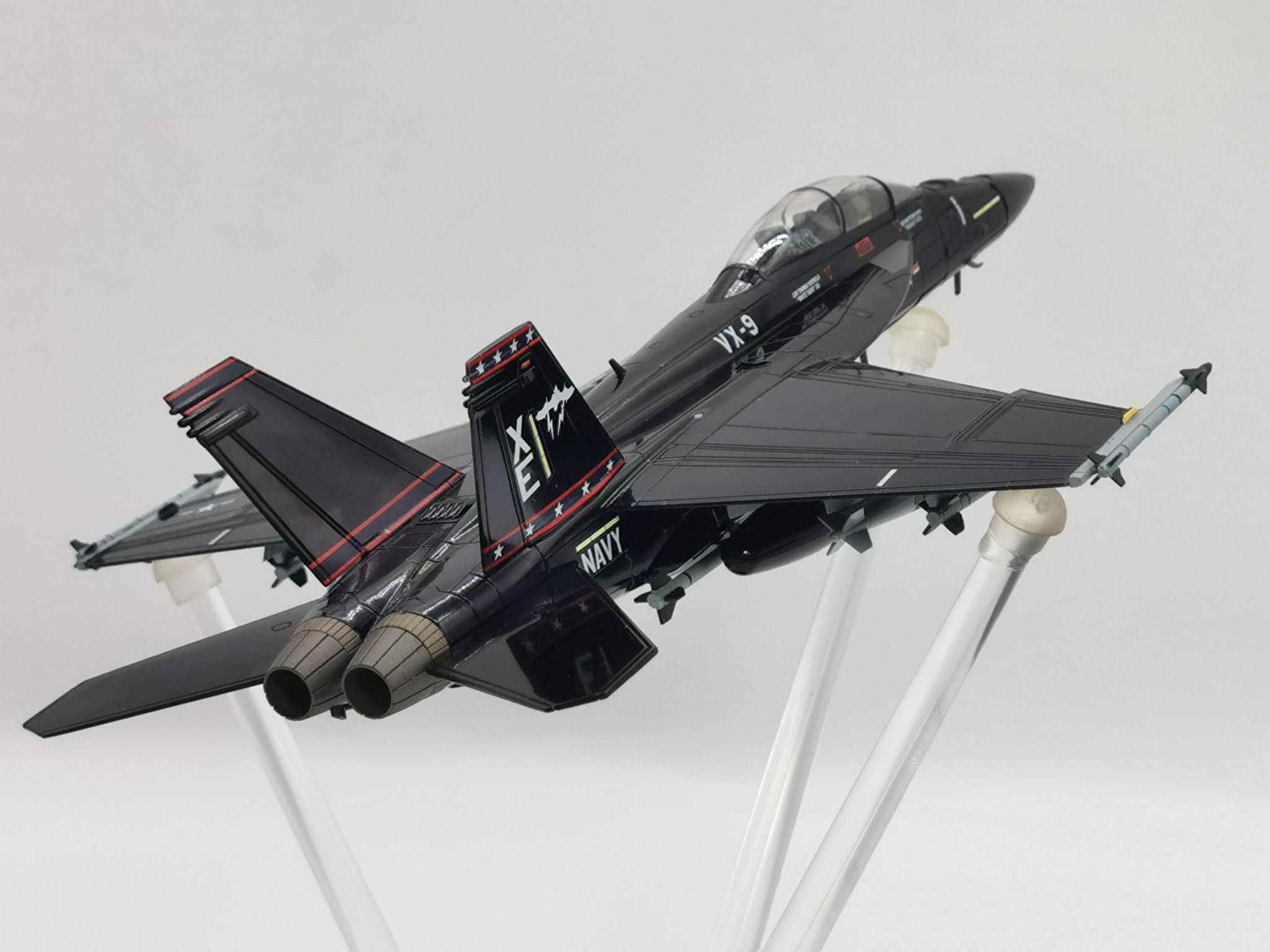 Hobby Master HA19051 F-4B Phantom II 149411, VF-143 