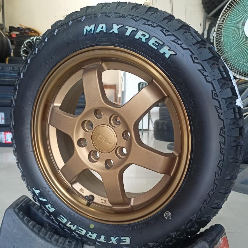 Luxxan tire Bacolod - 14 4holes 100/114Pcd 165 65R14 MAXTREK 