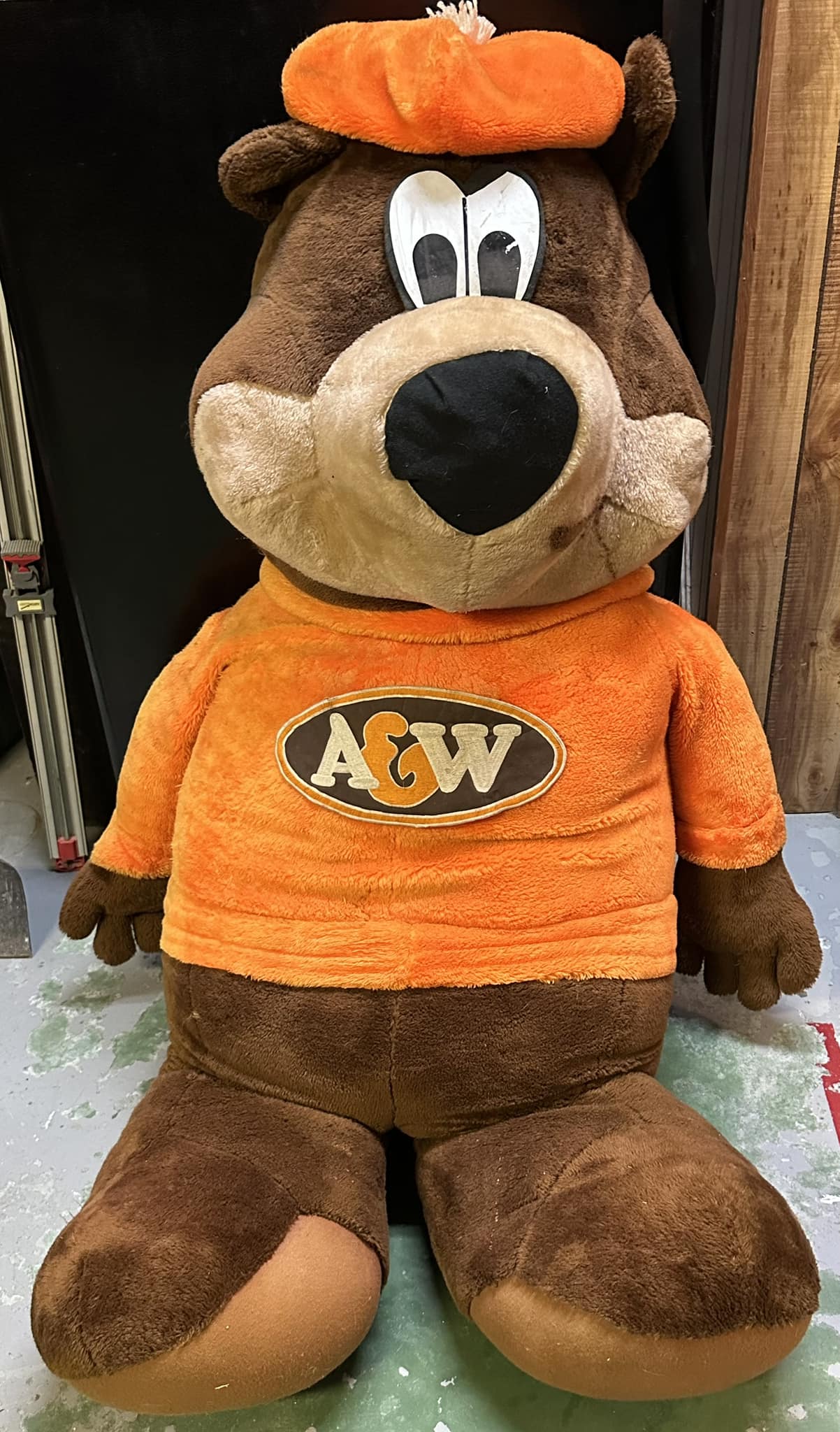 Vintage A&W Root Bear bobble head collectible