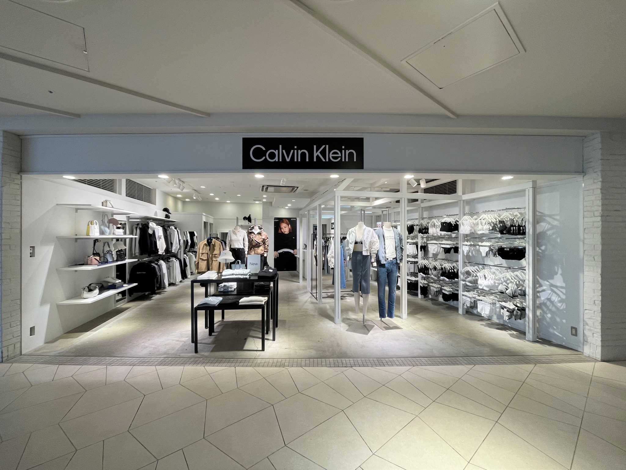 Calvin Klein - 東京ソラマチにCalvin Kleinの新店舗がオープン。... | Facebook