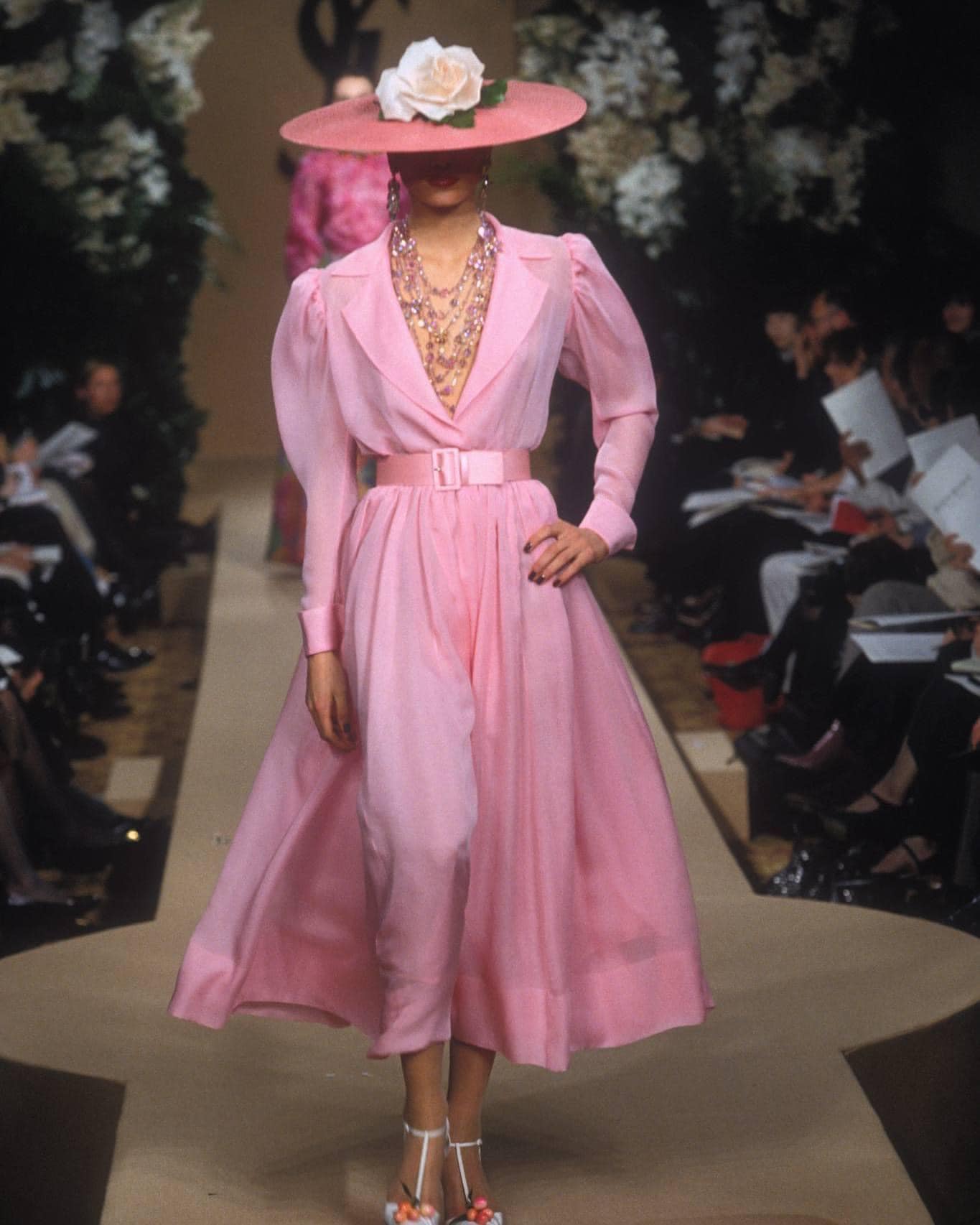 Yves Saint Laurent ヴィンテージピンクシルクドレス Yves Saint 
