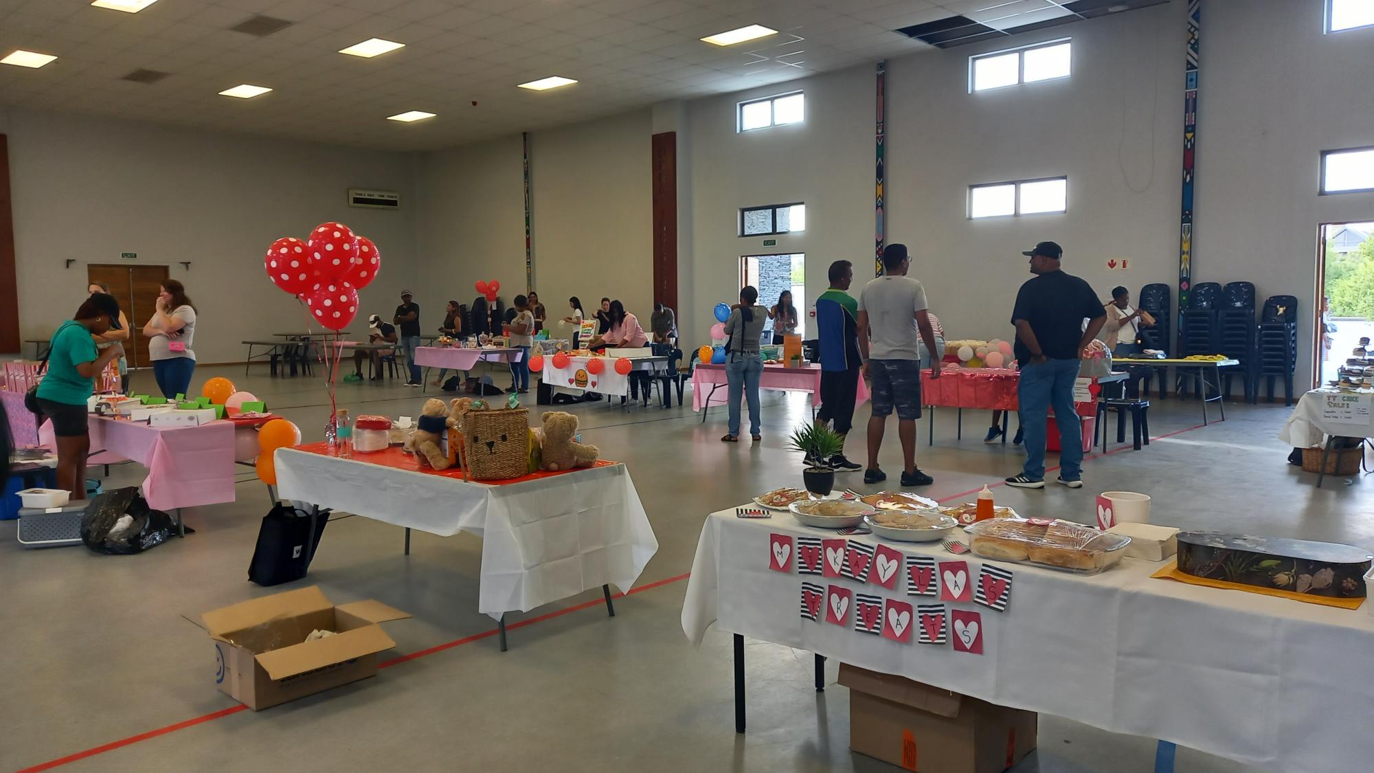 Curro Waterfall - 🍰🍬 Our Grade 2 learners rocked it today...