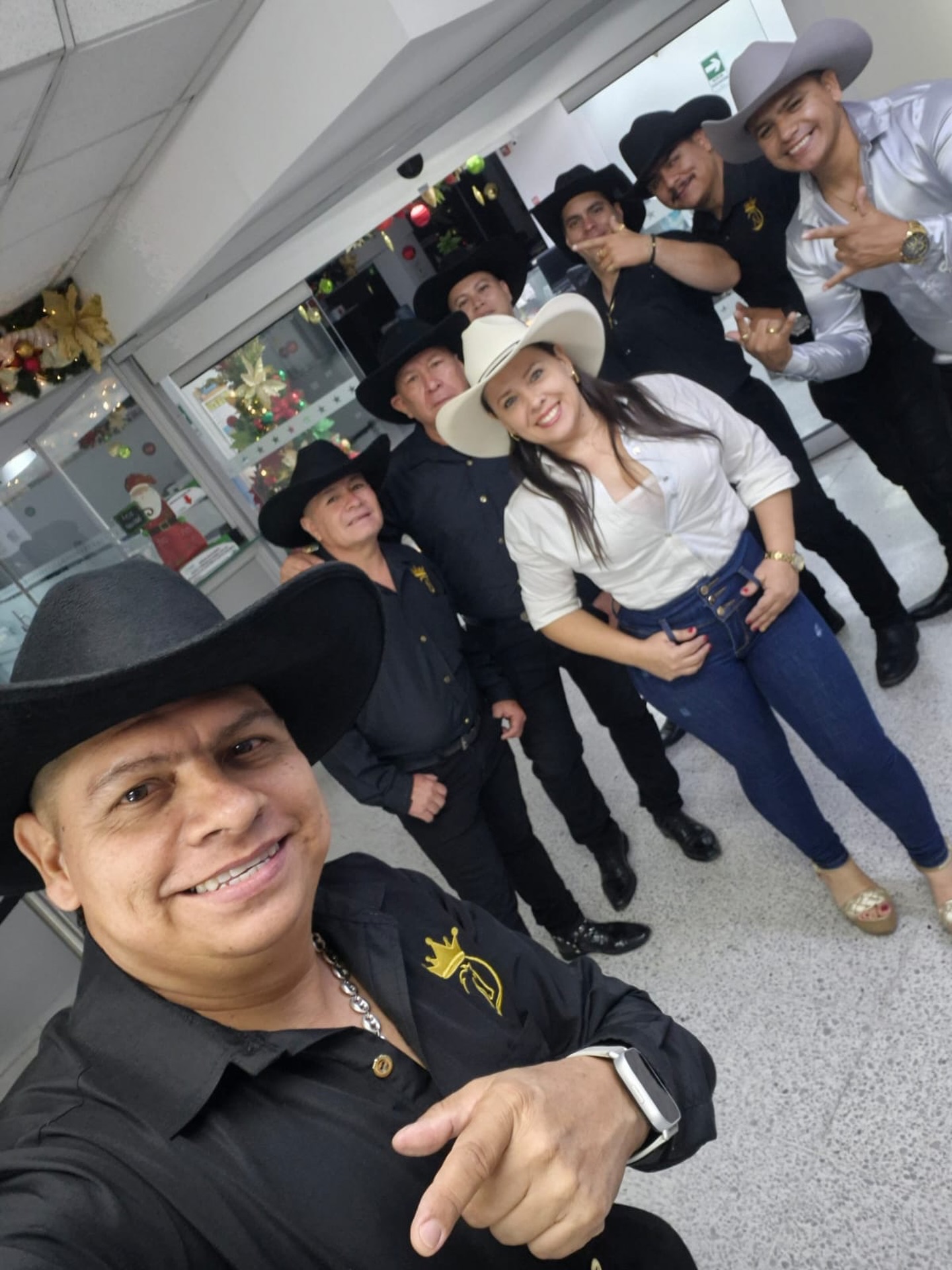 El Rey Popular, Edison Diaz