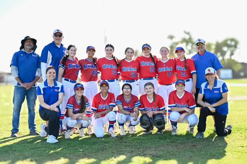 Clovis Rockets Softball 16u Luna
