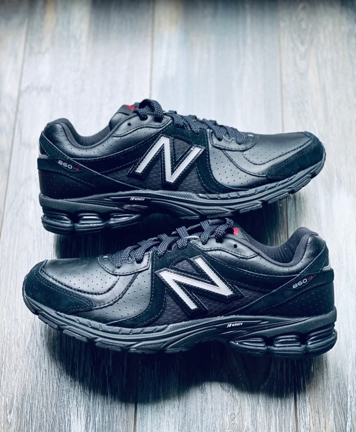 Thisisneverthat​ x New Balance​ 860v2​ Black (ML860TB2 