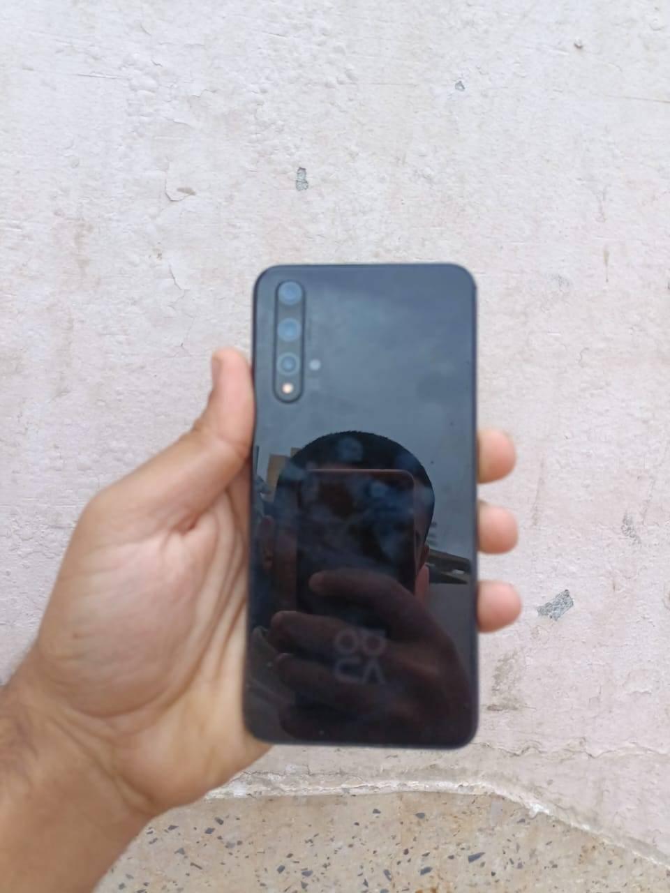 ‎هواوي نوفا 5t رام ٨ مساحه ١٢٨ طلقه متاح الكشف عليه‎ - Cell Phones ...