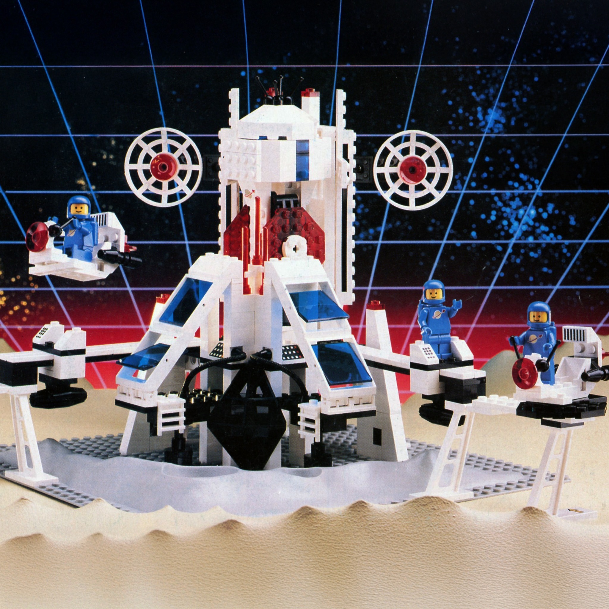 Brick - The Polaris-I Space Lab (6972) was released in 1987 and