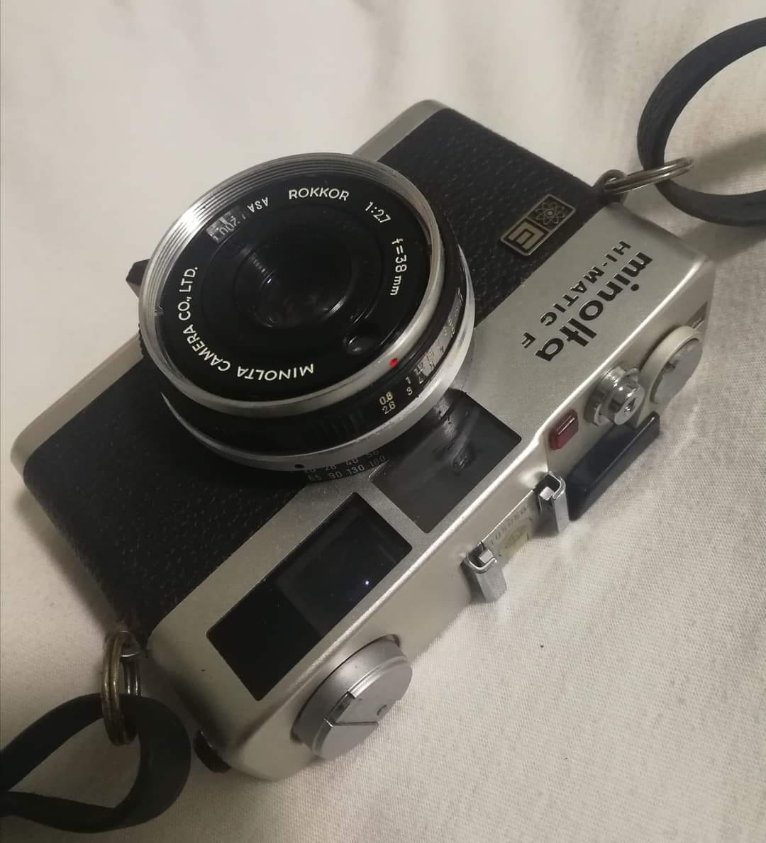 Minolta Hi-Matic G Fotocamera Analogica 35mm Con Obiettivo Rokkor 38mm F/2.8 – Ottiche Fisse, Funzionante In Buono Stato - Foto 2
