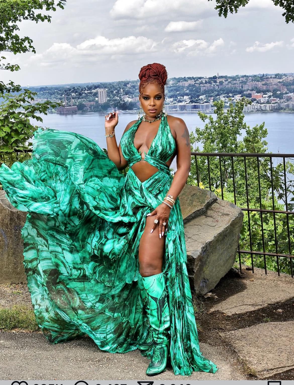 A New Mary J. Blige Album On The Way 💚 “ I celebrate my triumph, and I work through my hard times” #maryjblige #breathing #newmusic #krnb