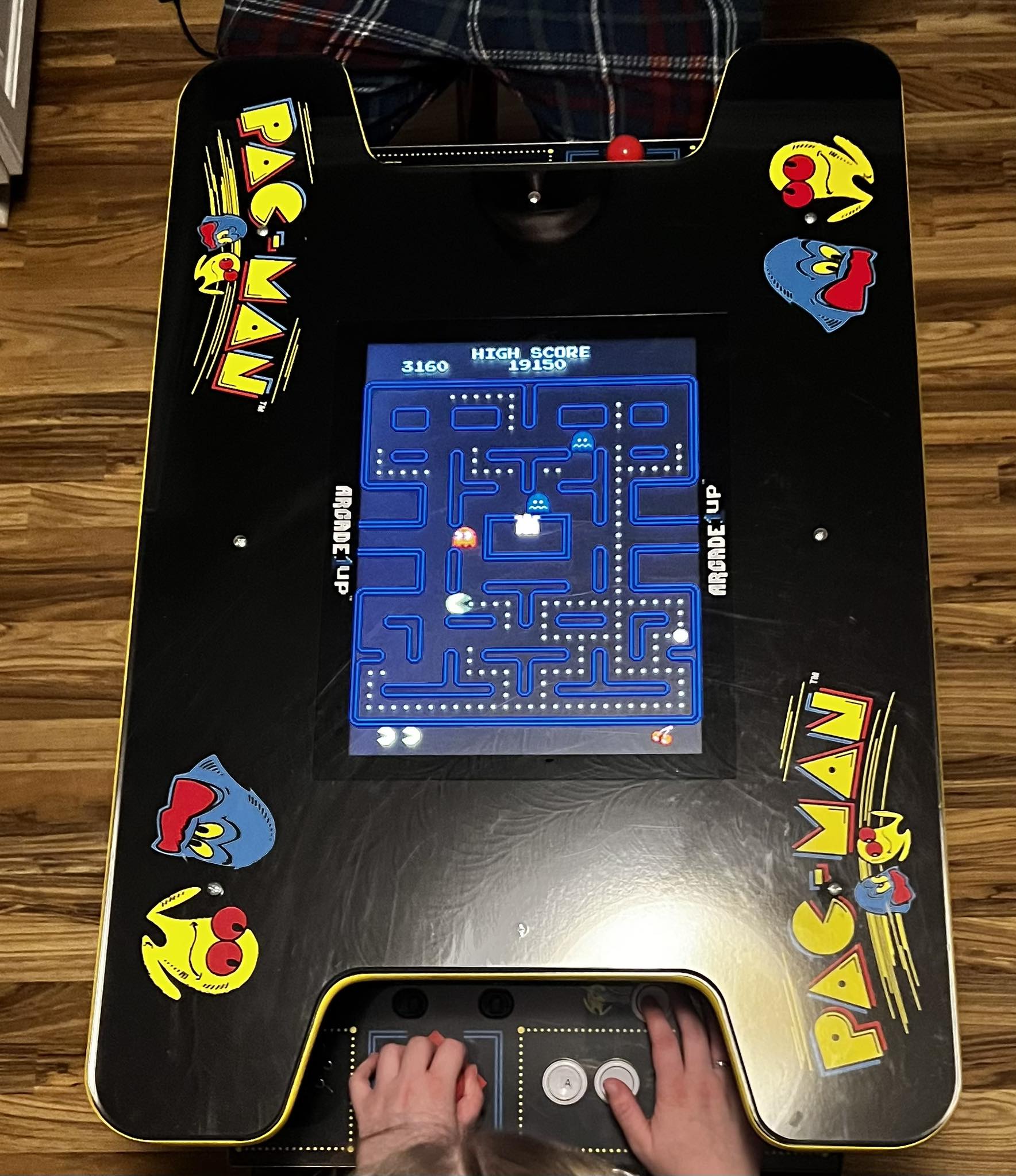 Is there a back button on Arcade1up to return to the game