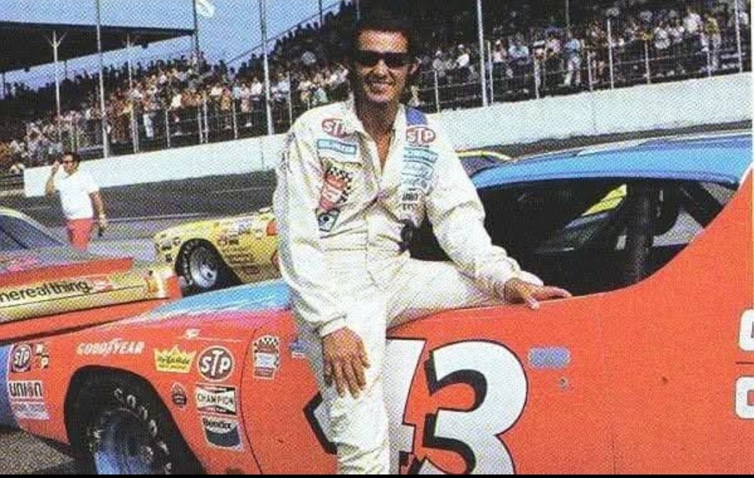 RACING MEMORY LANE 🏁With Mike Howell | Facebook