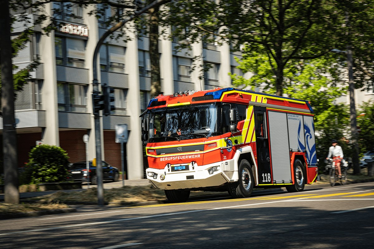 bien-plus-qu-un-simple-fpt-le-rt-rosenbauer-group-facebook