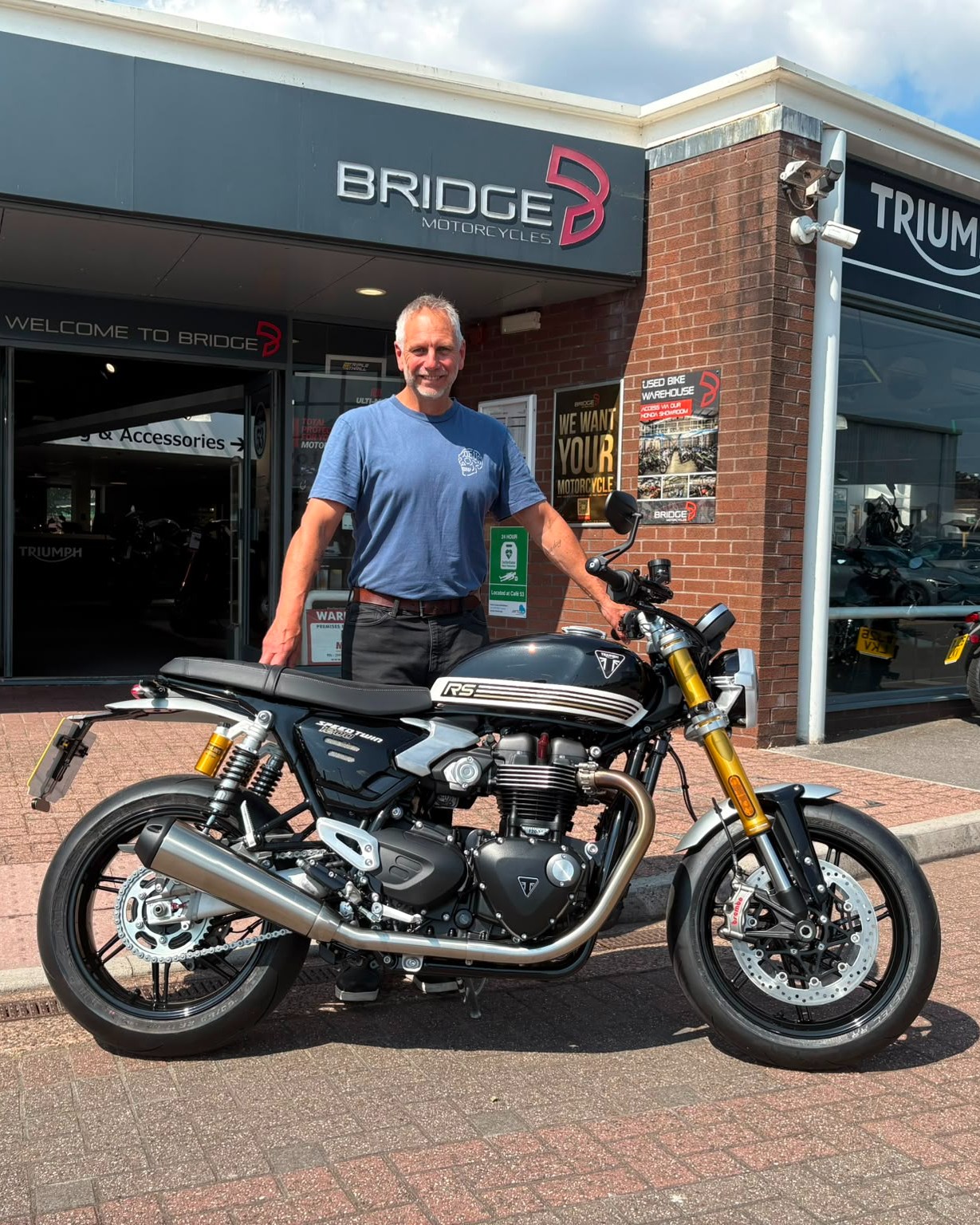 Bridge - 0% APR is now on the 2026 Kawasaki Ninja ZX-6R! The sun's