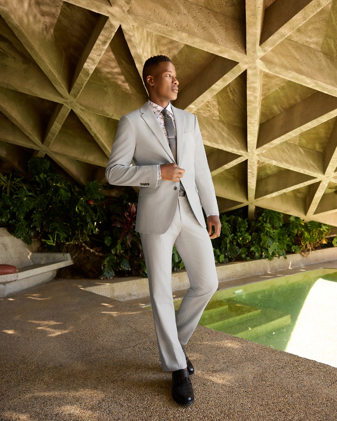 Light grey suits are for the cool and collected. Discover your suit of the summer