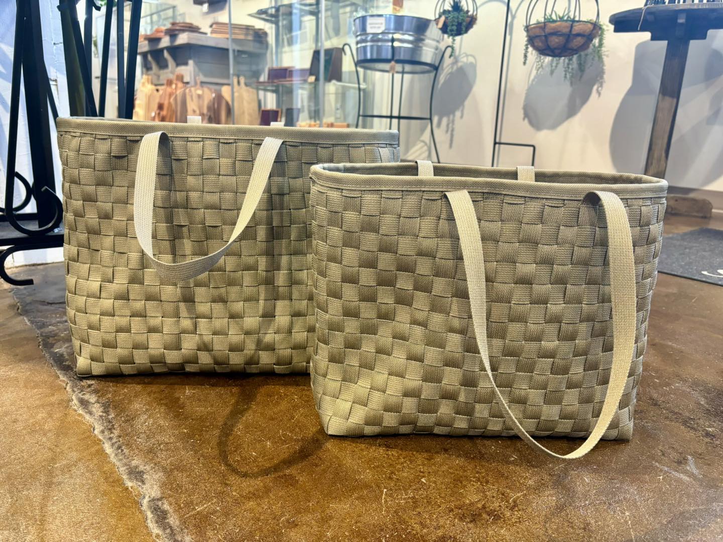 🐰👜 NEW ITEMS 👜🐰 We finally received... - USDB Sales Store
