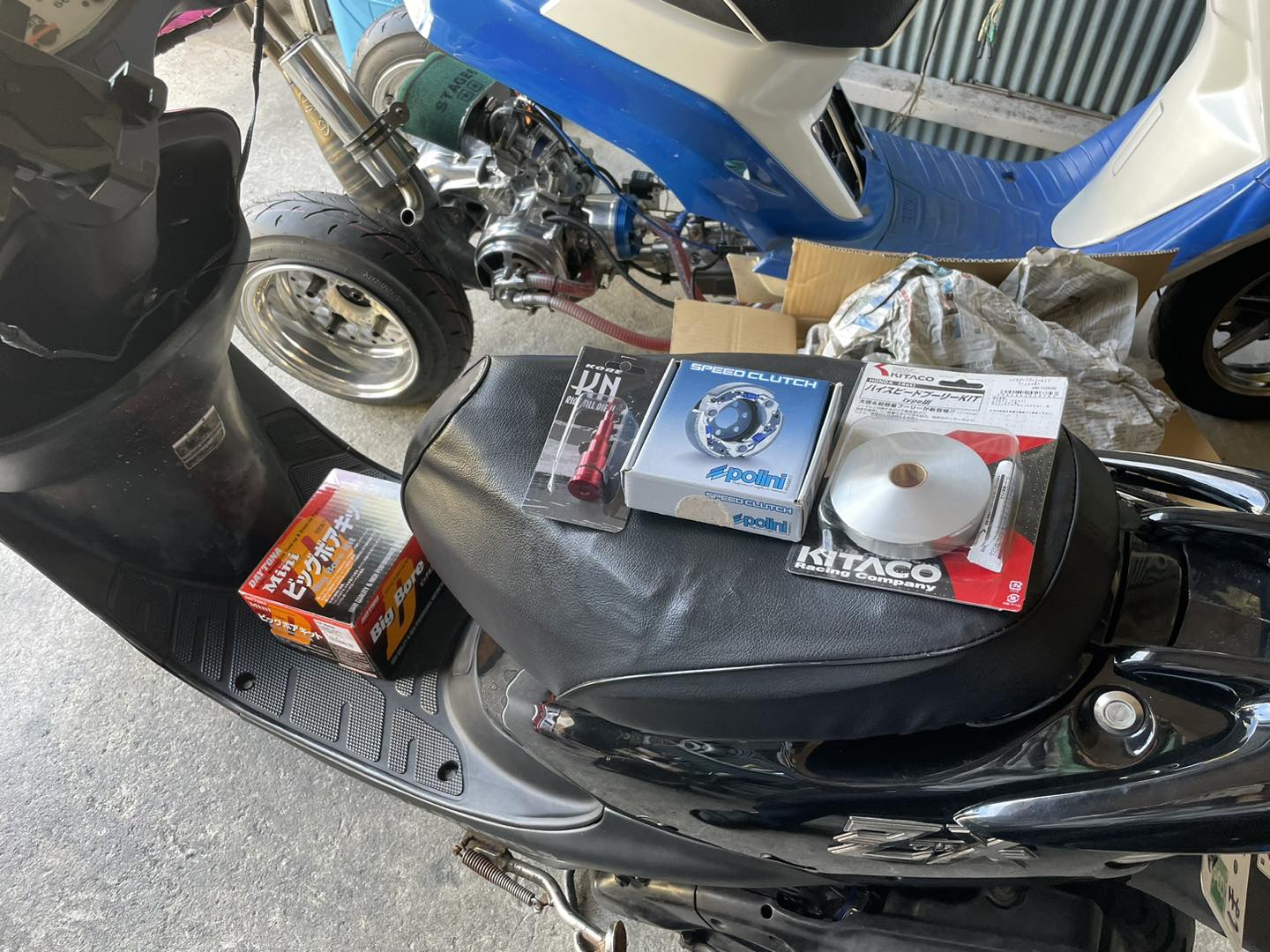 L6 エンジン クラッチ取り付け時、芯出し用ミッションスプライン軸 