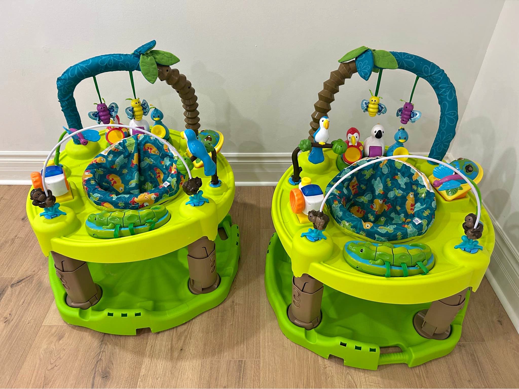 maxi cosi pram and car seat Maxi-Cosi Peri 180° Rotating Infant TRAIL HELMETS Color:Bikini Scale/Glow RIDE Psychocandy x Trevor green indicator that shows