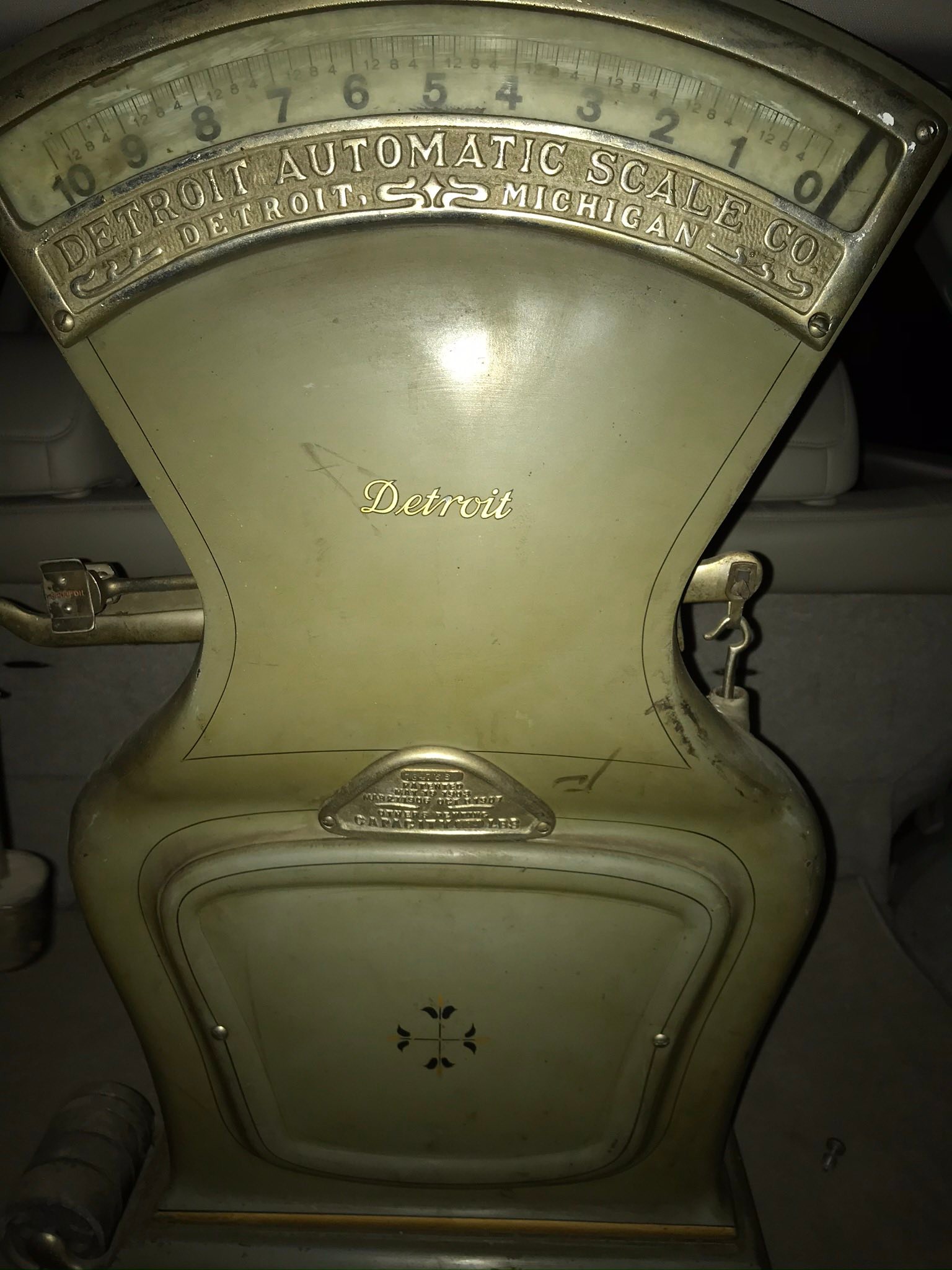 ANTIQUE SCALE COLLECTORS | Facebook