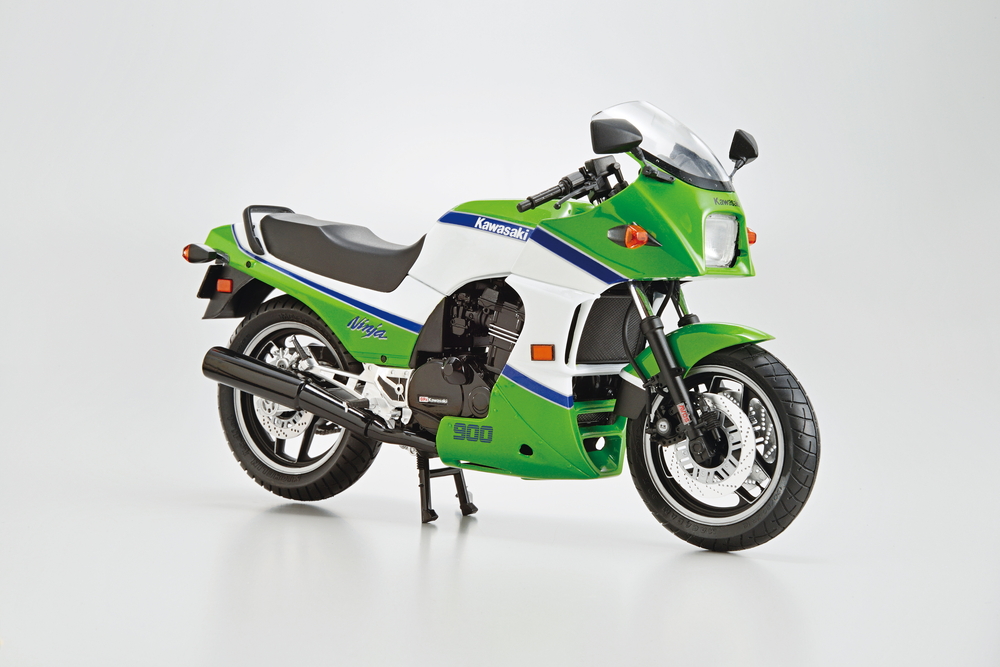 In 1988, the Ninja lineup evolved with the introduction of the
