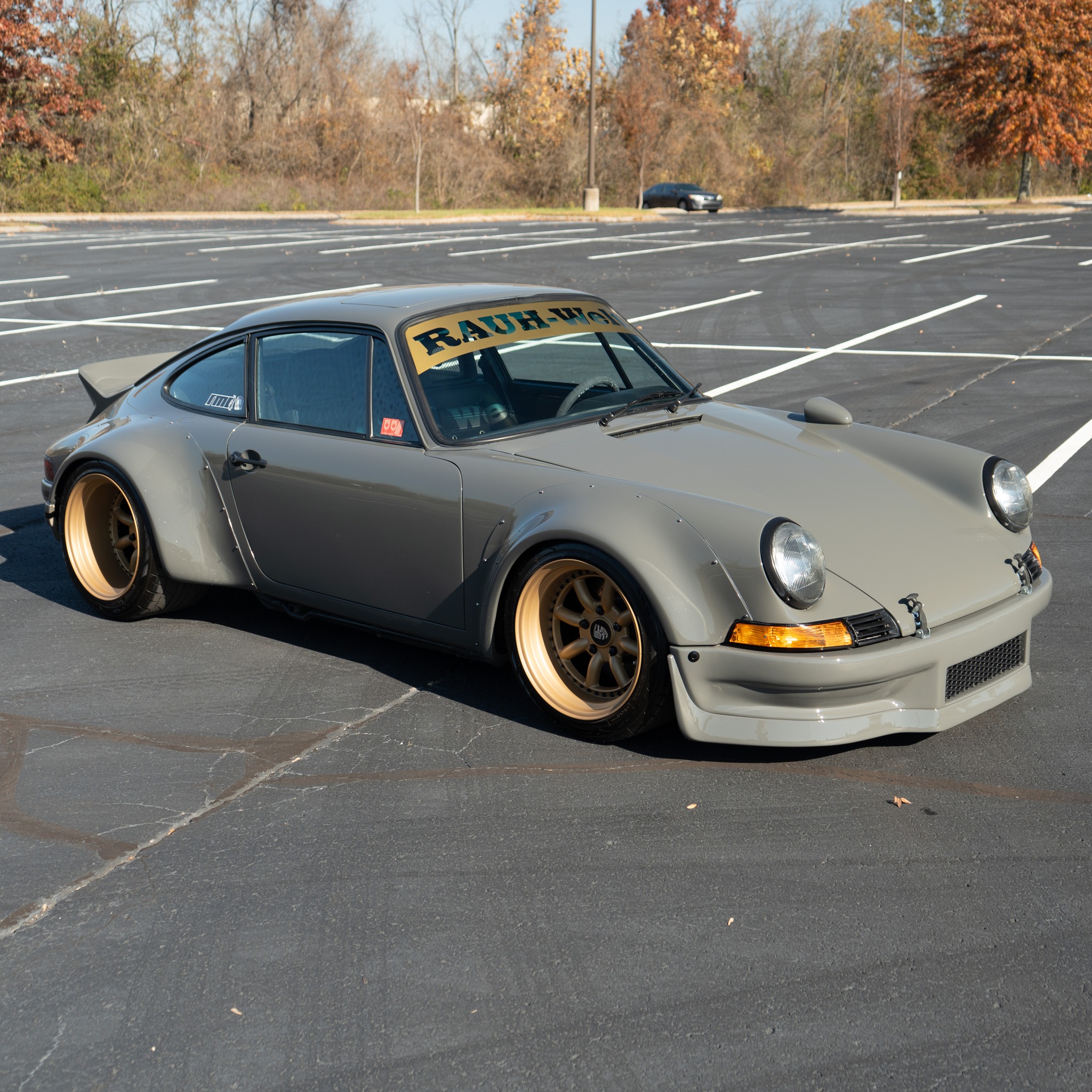 duPont REGISTRY - This incredible 1982 Porsche 911 SC RWB... | Facebook