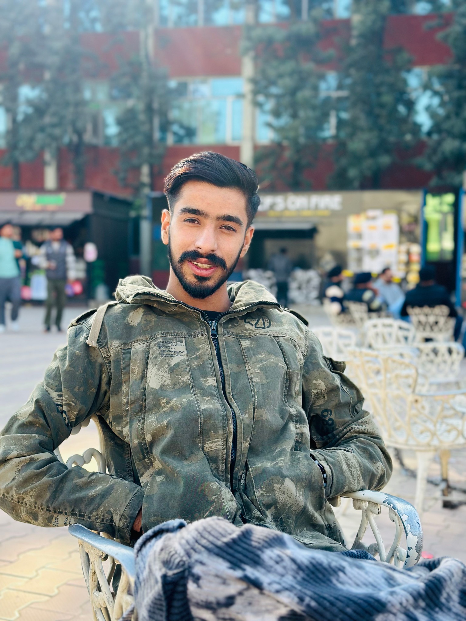 Shahid Qayoom | Kharar