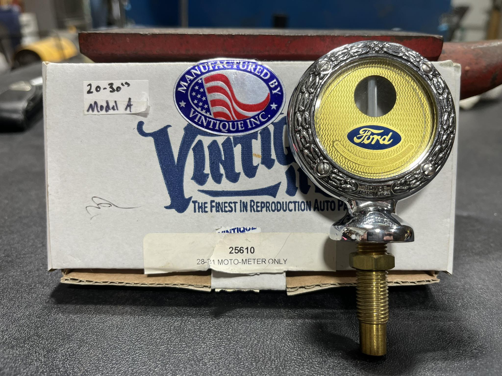 Why is the glass on the Ford Boyce Moto meter domed?