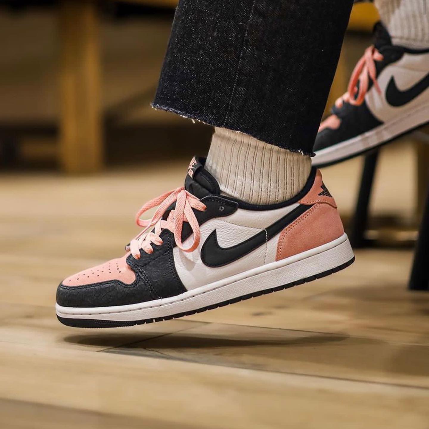 NIKE AIR JORDAN 1 LOW OG BLEACHED CORAL ? Size Us Men ?? 7 us 