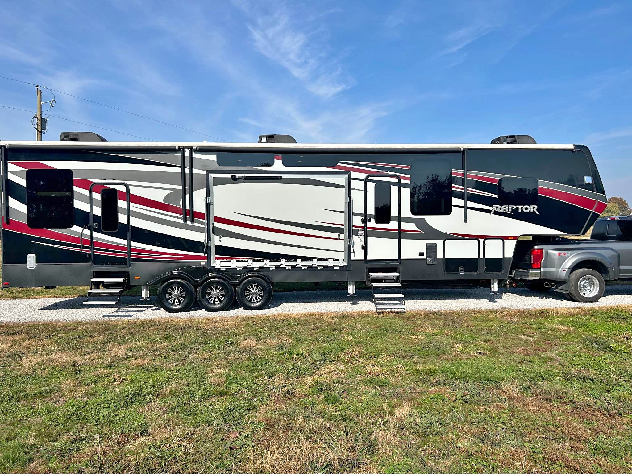 2016 Keystone raptor