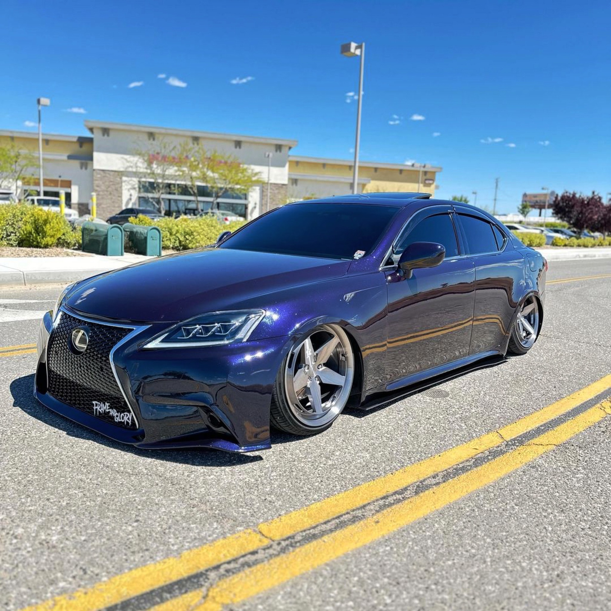 Klutch Wheels - 🙌🏼 #tucked #tuesday Owner: @her_is250 📷:...
