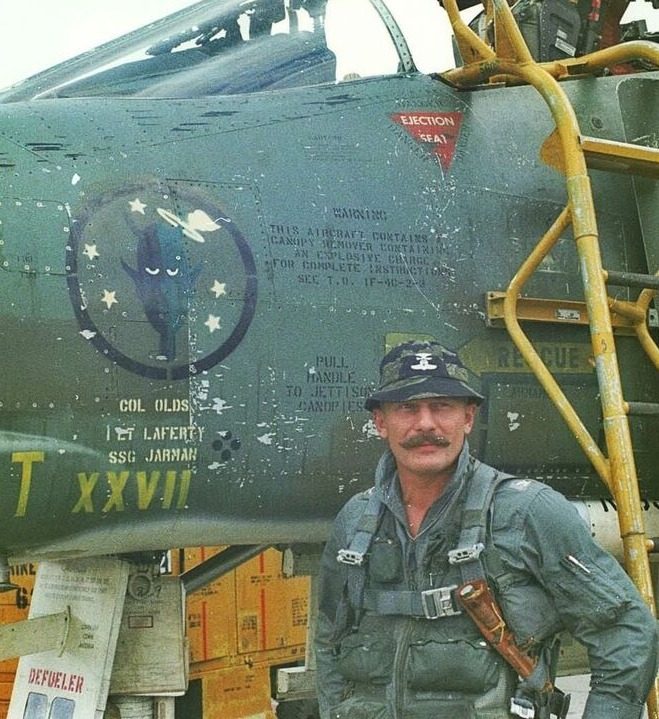 The Giant - The legend Colonel Robin Olds: January 2nd 1967 – Operation ...