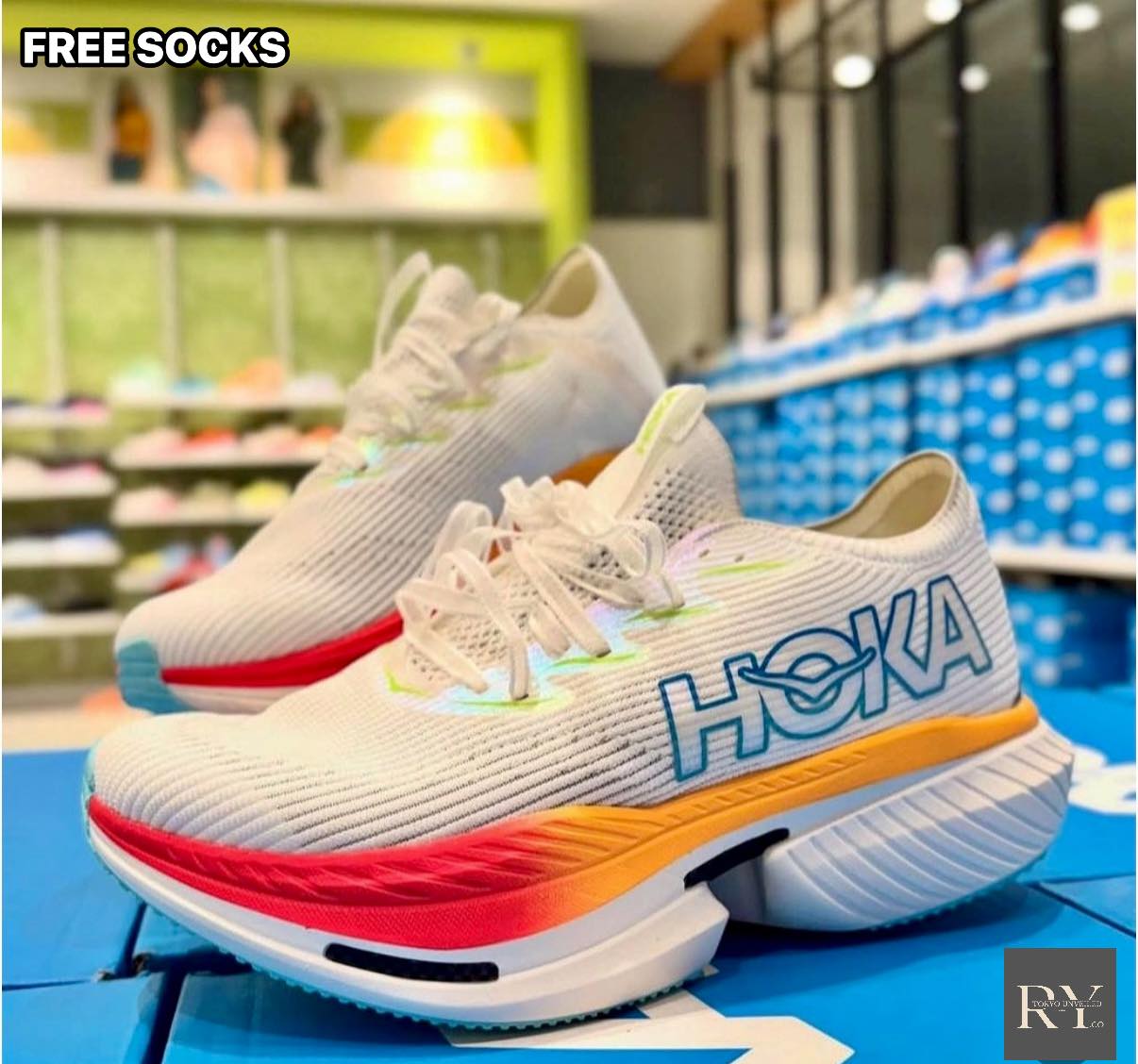 SOURCED • TOKYO MEGA STEALS? HOKA CIELO X1 MEN 27.5cm | US9.5 