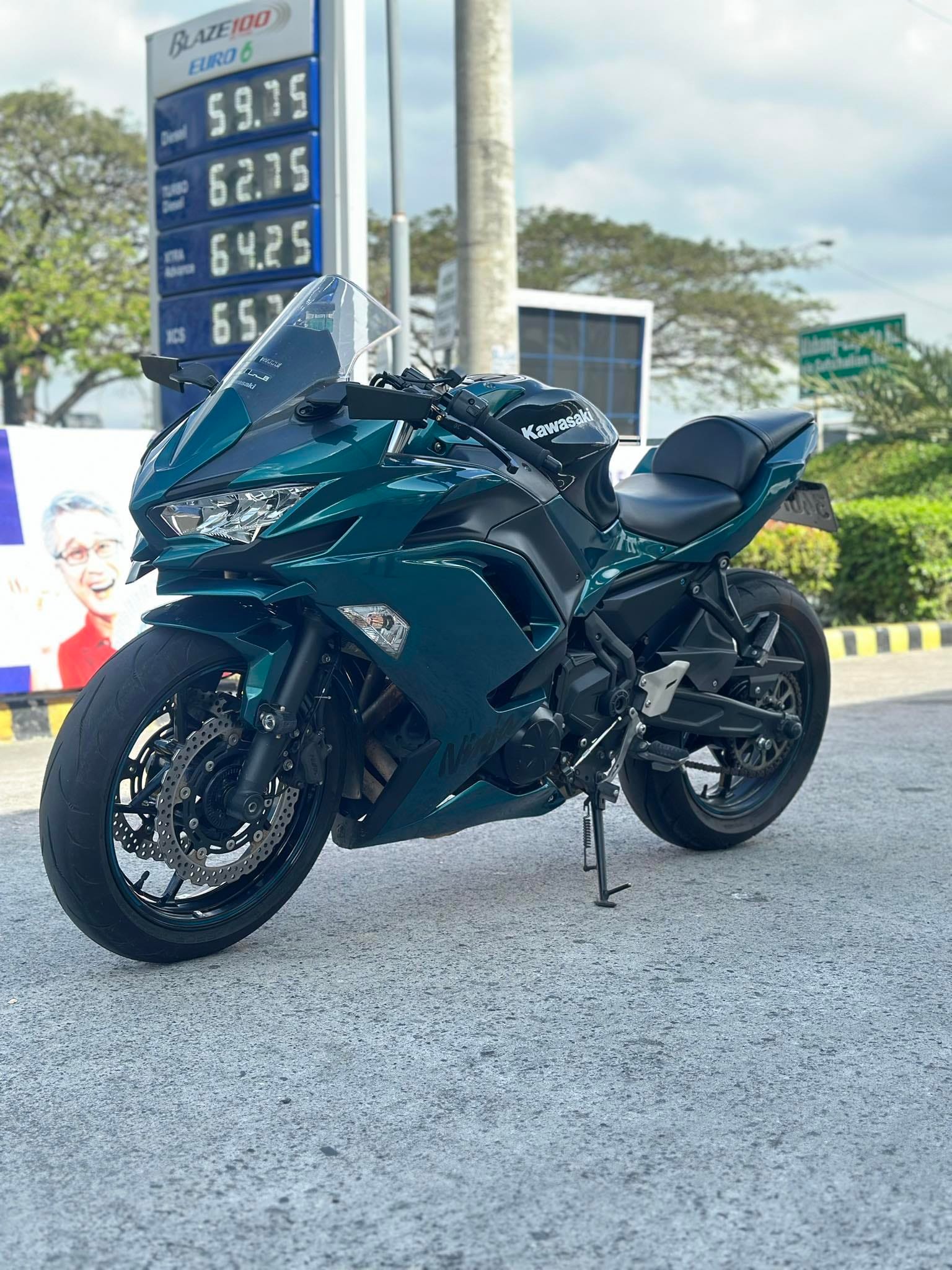 RUSH! RUSH! RUSH! 750K! 750K! 750K! KAWASAKI ZX10R 2022 MODEL
